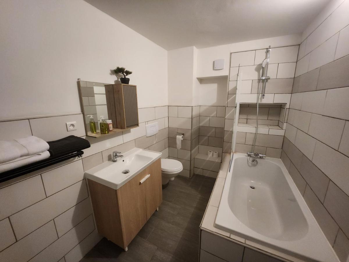 Spacieux 2 Chambres, Lumineux Bar-le-Duc Exterior foto